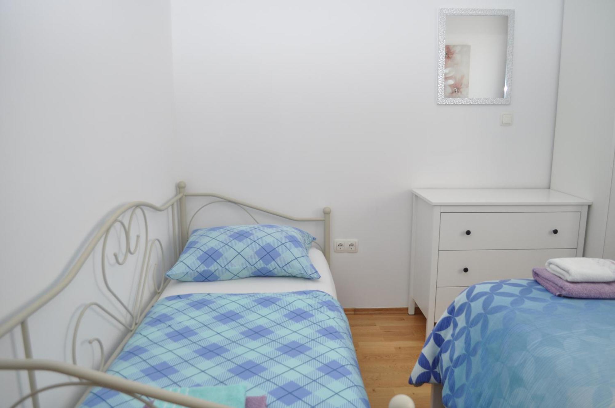 Apartment Kristijan Makarska Exteriör bild