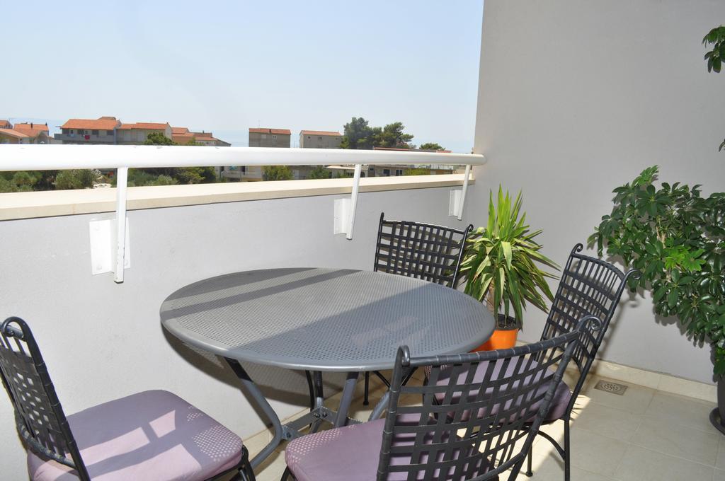Apartment Kristijan Makarska Exteriör bild
